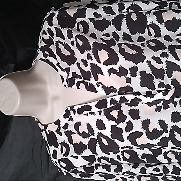 TALBOTS TOP - Picture 3 of 8